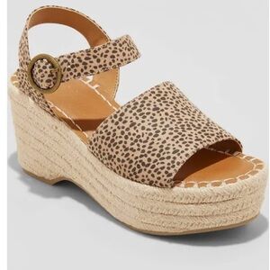 Universal Thread Leopard Print Espadrille Wedges